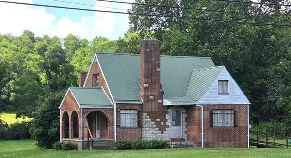 5402 Sugar Grove Hwy, Sugar Grove, VA 24375