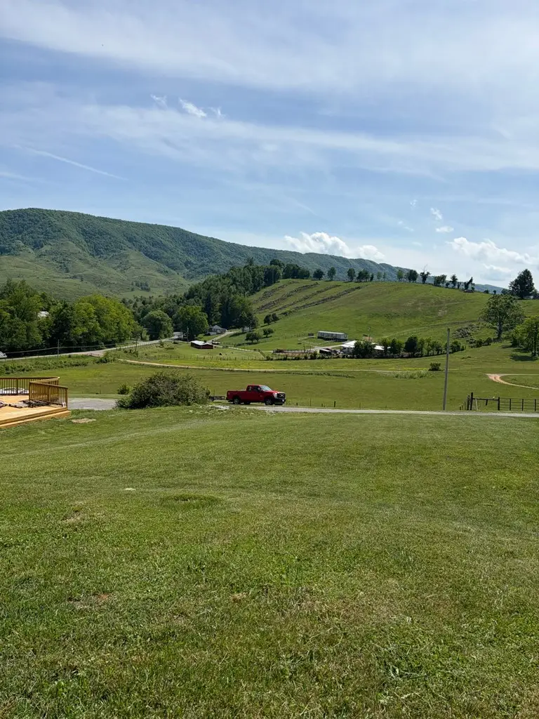108 Meredith Ln, Tazewell, VA 24651 - #3
