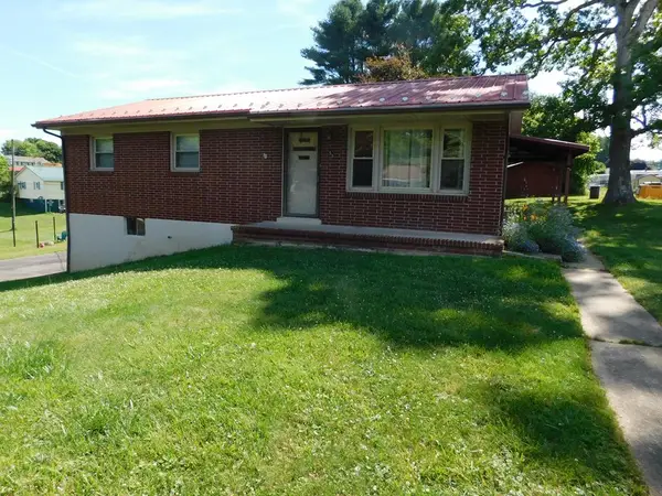 53 Cherry Blossom Lane, Galax, VA 24333