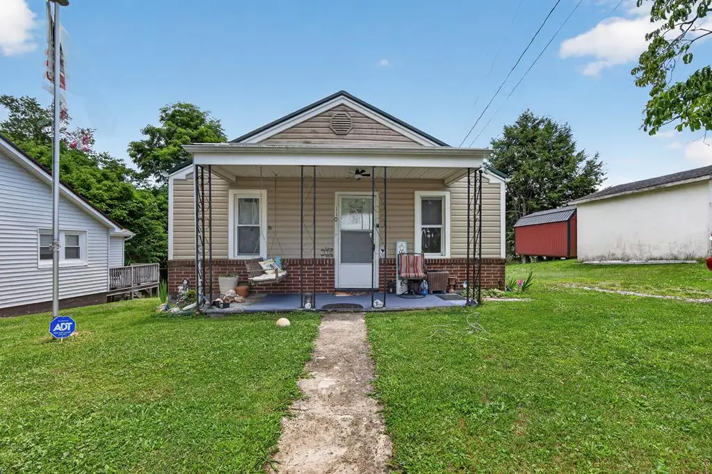 110 Wolfe Ave, Marion, VA 24354 - #1