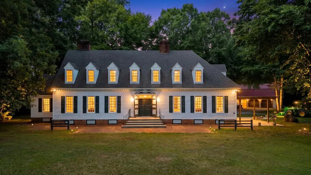 336 Hunt Country Farms Rd, Martinsville, VA 24112 - #1