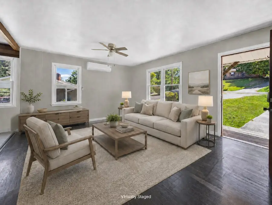 103 Hanks St, Galax, VA 24333 - #3
