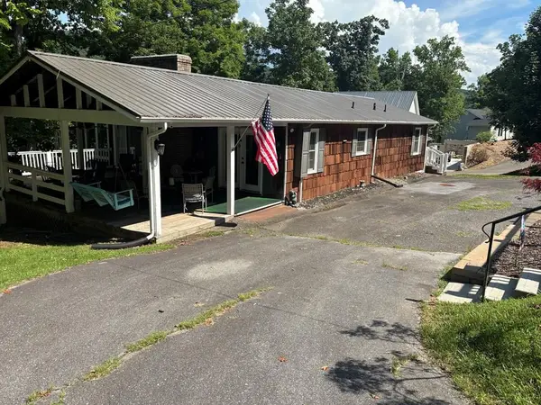 23105 Montego Bay Rd, Abingdon, VA 24211