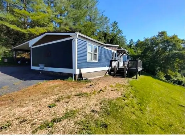 81 Redwood, Honaker, VA 24260