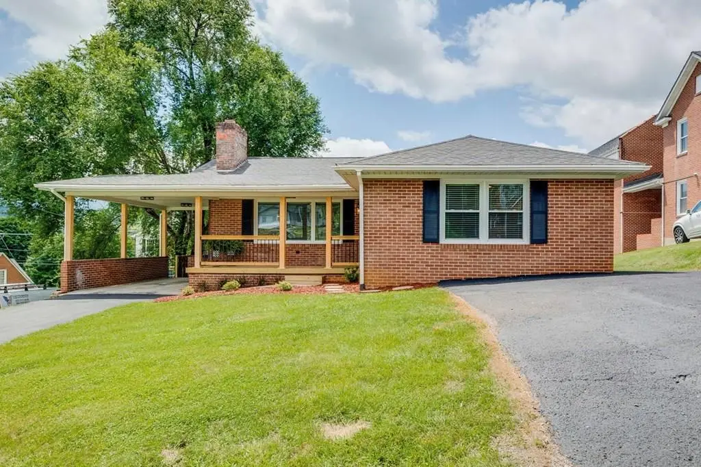 351 Russell Street, Lebanon, VA 24266 - #1