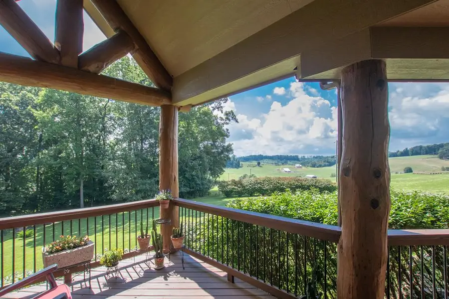 16301 Highlands Log Drive, Abingdon, VA 24210 - #3