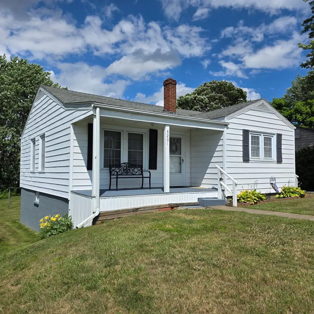 3201 Skyline Hwy, Galax, VA 24333 - #1