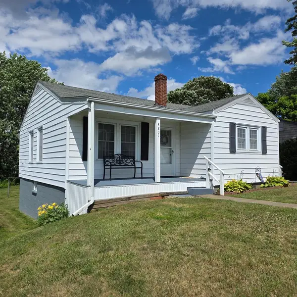 3201 Skyline Hwy, Galax, VA 24333