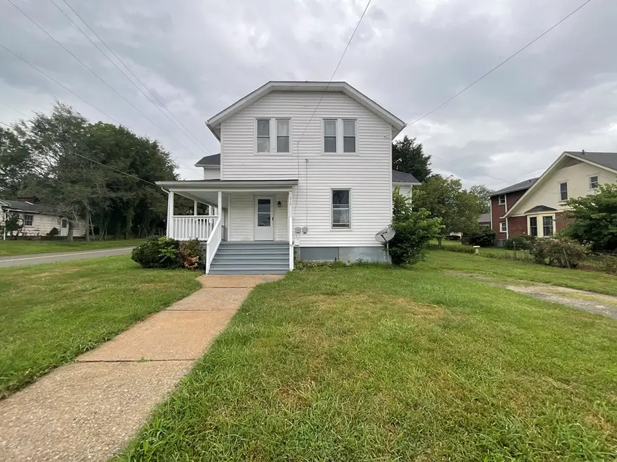 310 W Washington, Galax, VA 24333 - #2