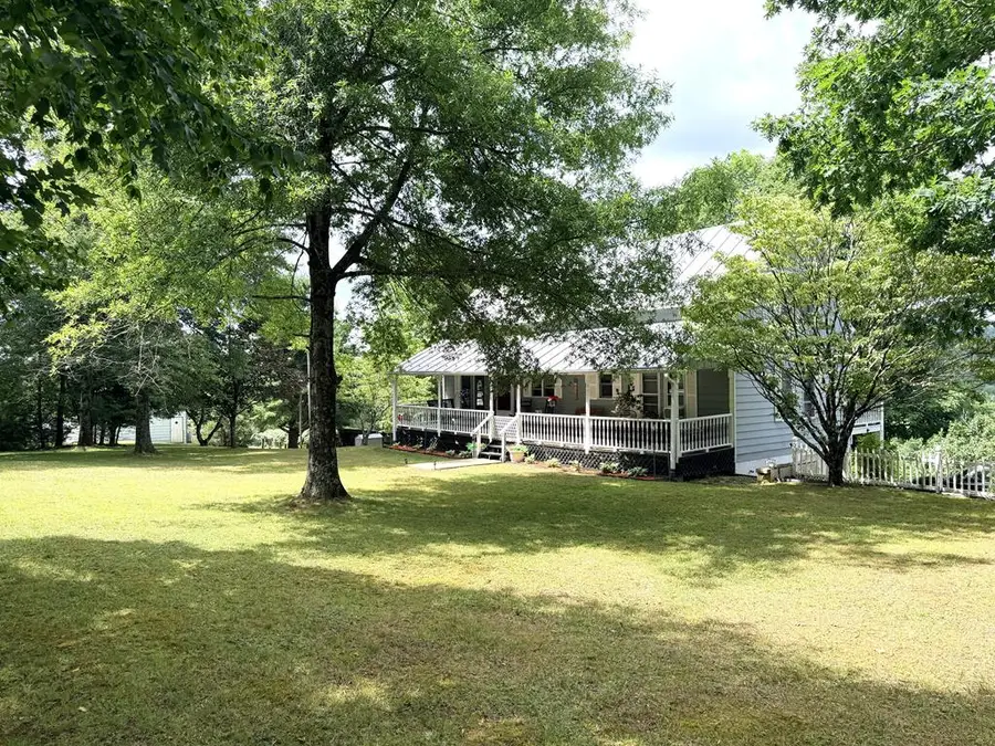 72 Fox Glen Rd, Fancy Gap, VA 24328 - #2