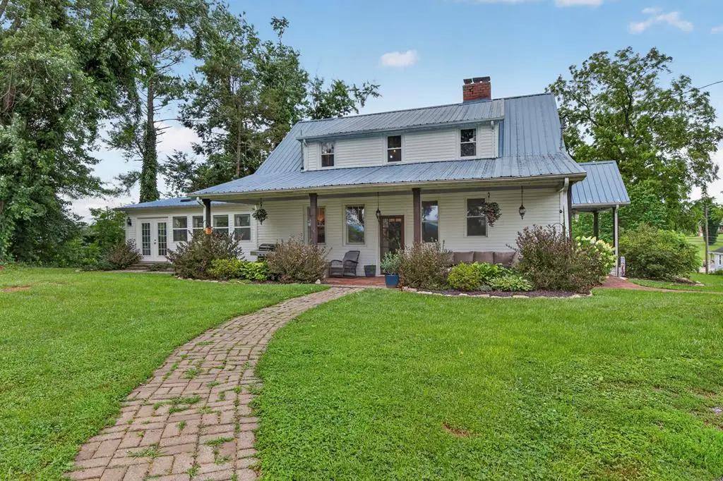 30404 Lee Hwy, Glade Spring, VA 24340 - #1