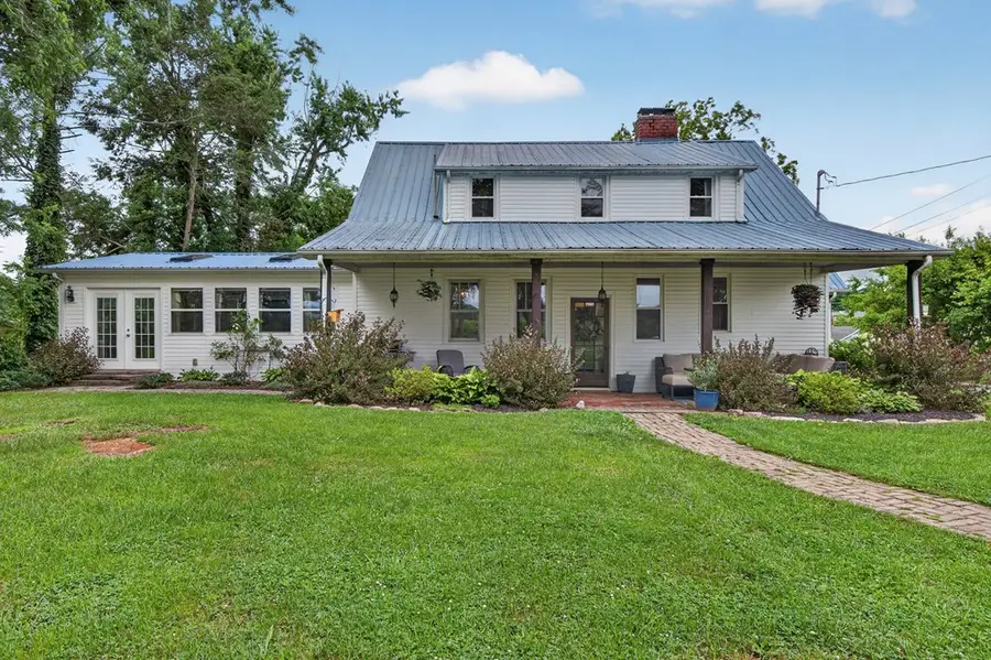 30404 Lee Hwy, Glade Spring, VA 24340 - #2