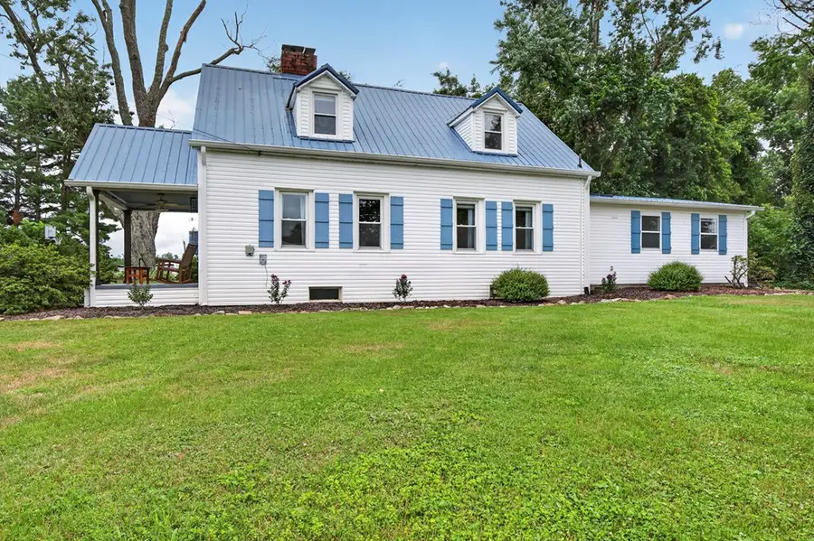 30404 Lee Hwy, Glade Spring, VA 24340 - #3