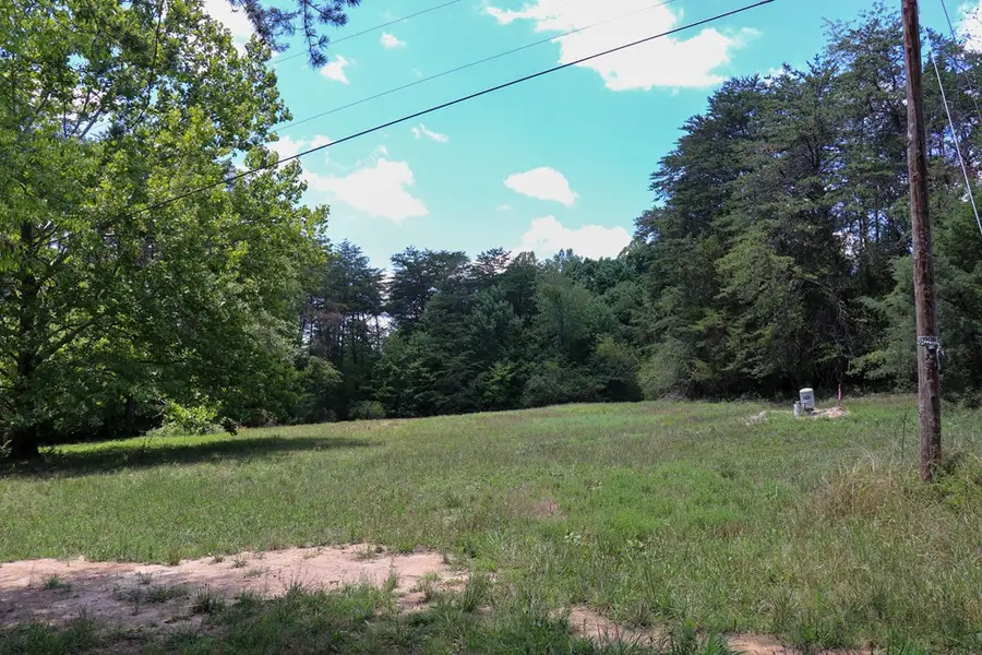 3657 Stoney Mountain Rd, Martinsville, VA 24112 - #3