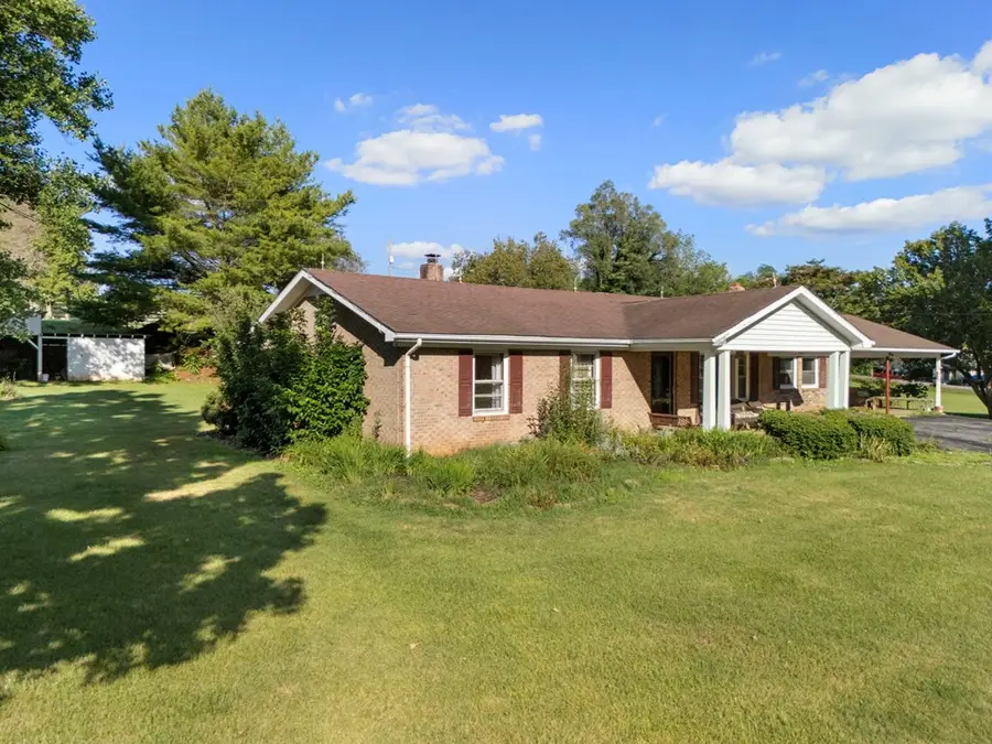 4182 CEDAR SPRINGS RD, Rural Retreat, VA 24368-2644 - #2