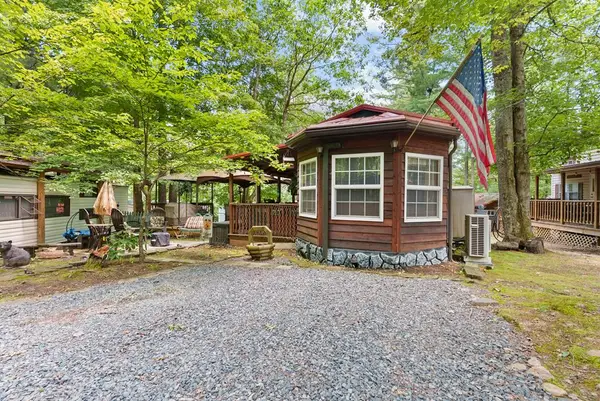 236 Natalie Circle, Hillsville, VA 24343