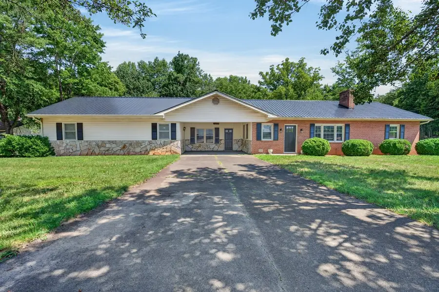 2911 Ararat Hwy, Ararat, VA 24053 - #2