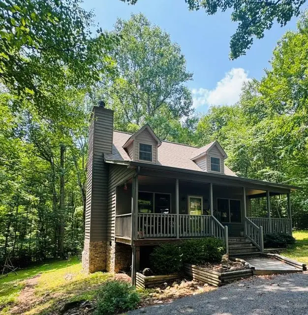 2132 Cascade Tr, Fancy Gap, VA 24328 - #1