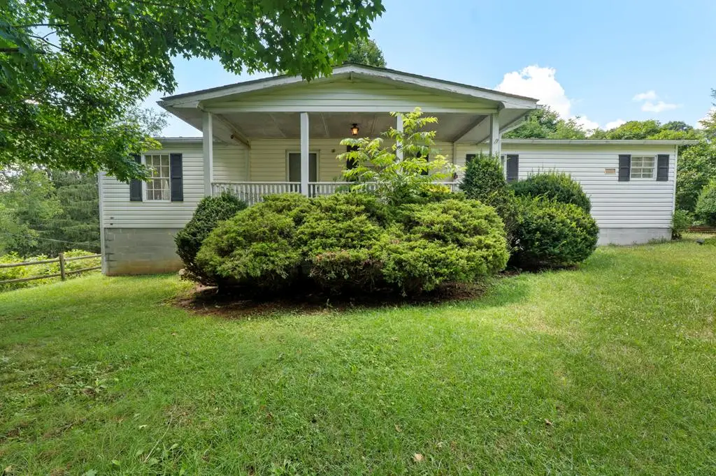 2257 JULIA SIMPKINS RD, Hiwassee, VA 24347 - #1