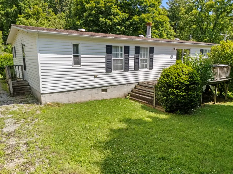 2257 JULIA SIMPKINS RD, Hiwassee, VA 24347 - #3