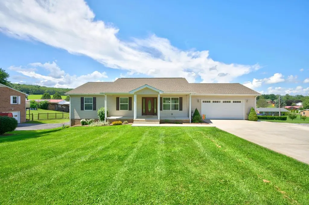 128 Sunset View Rd, Rural Retreat, VA 24368 - #1