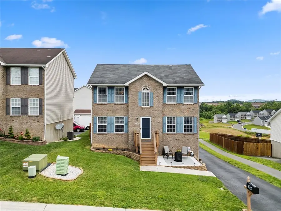 515 Keystone Drive, Christiansburg, VA 24073 - #3