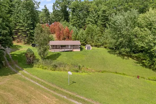 103 Celebrity Lane, Ivanhoe, VA 24350