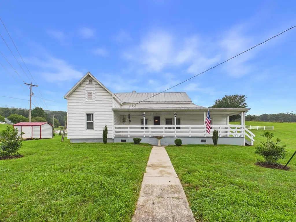 633 LOTS GAP RD, Max Meadows, VA 24360 - #1