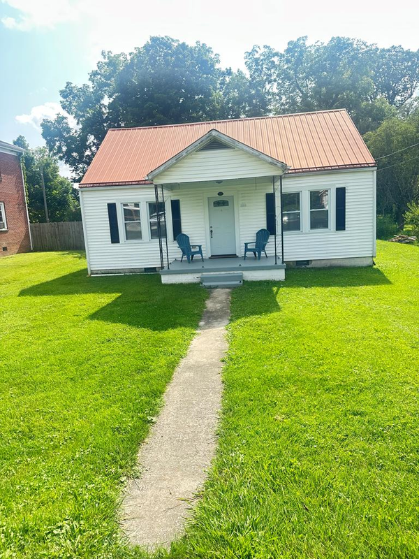 155 Payne Street, Tazewell, VA 24651
