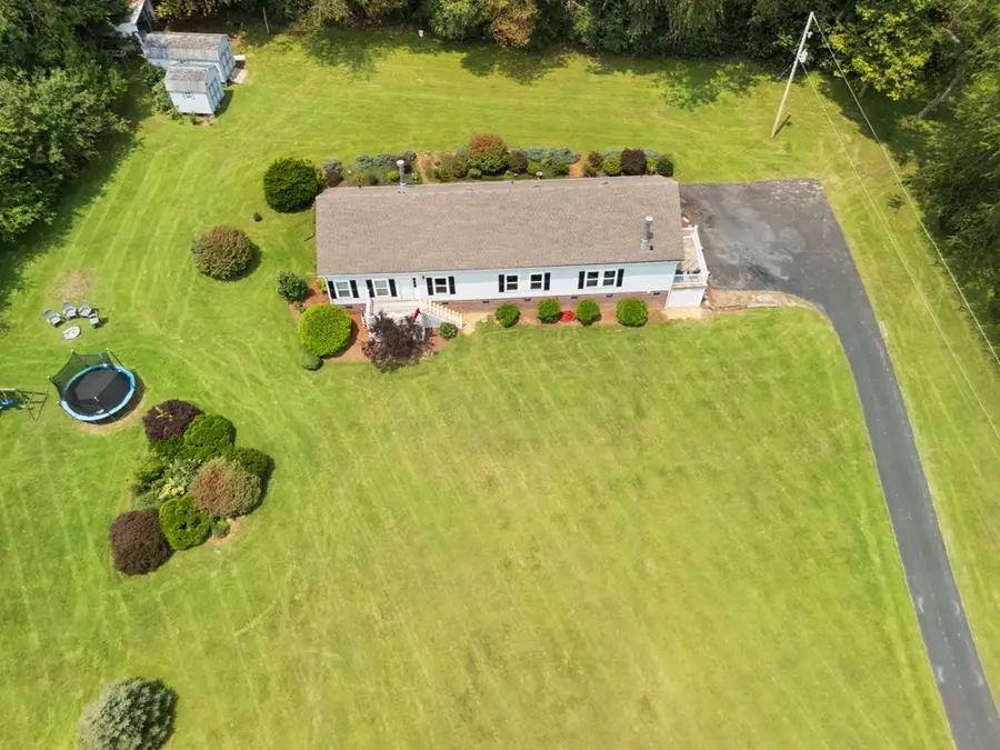 216 Richmond Ave, Rural Retreat, VA 24368 - #3