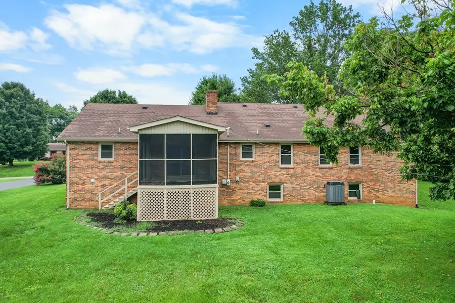 19452 Pleasant View Dr, Abingdon, VA 24211 - #3