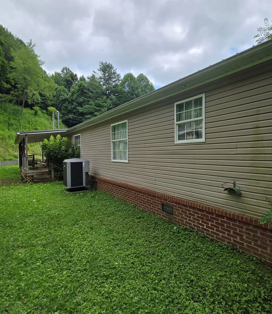 5859 Pounding Mill Branch Road, Pounding Mill, VA 24637 - #2
