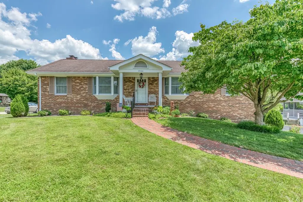 19166 Stone Mountain Rd, Abingdon, VA 24210 - #1