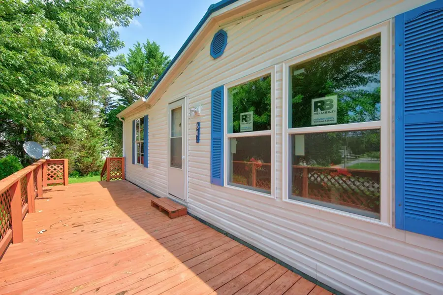 601 Parsonage Ave, Rural Retreat, VA 24368 - #3