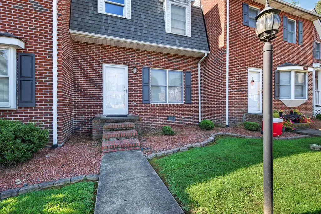 805 Edgemont North St.NE  Unit B, Abingdon, VA 24210 - #1