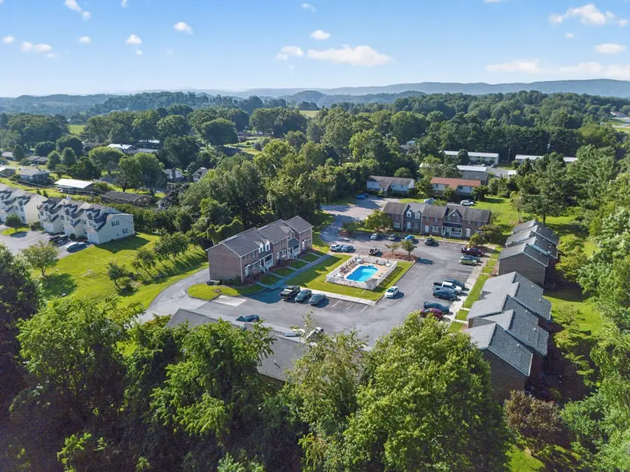 803 Edgemont North St NE Apt A, Abingdon, VA 24210 - #3