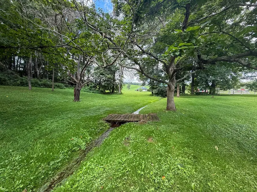 7915 W Lee Hwy, Rural Retreat, VA 24368 - #3