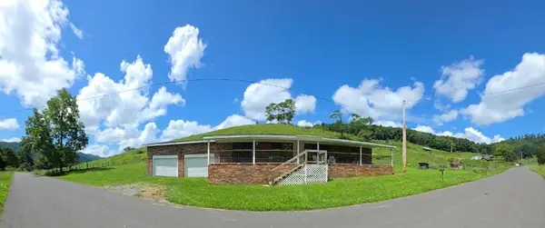 3881 Moccasin Valley Road, Lebanon, VA 24266