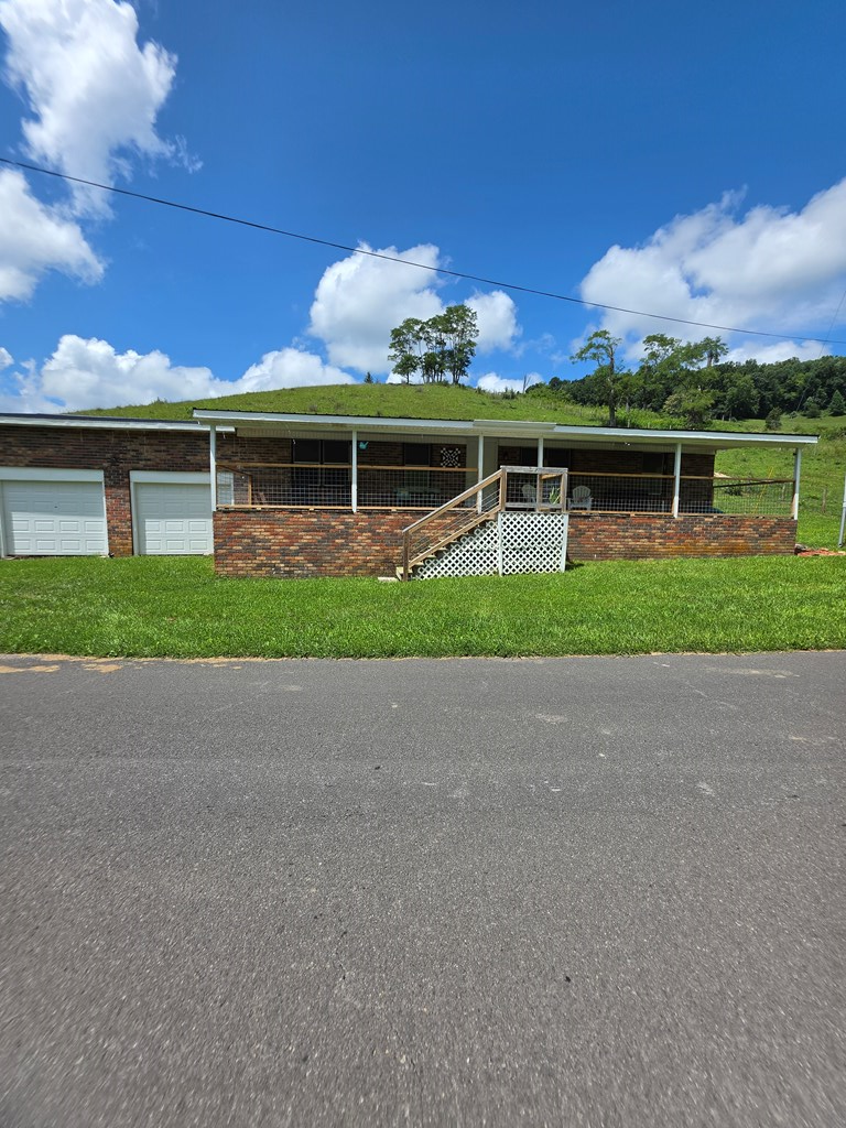 3881 Moccasin Valley Road, Lebanon, VA 24266 - #2