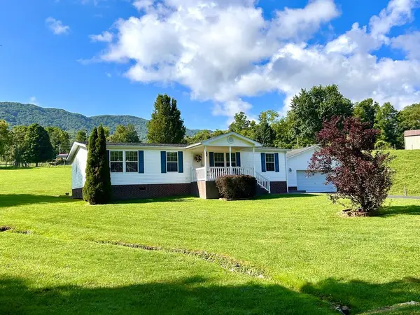2783 Mountain Rd., Cedar Bluff, VA 24609