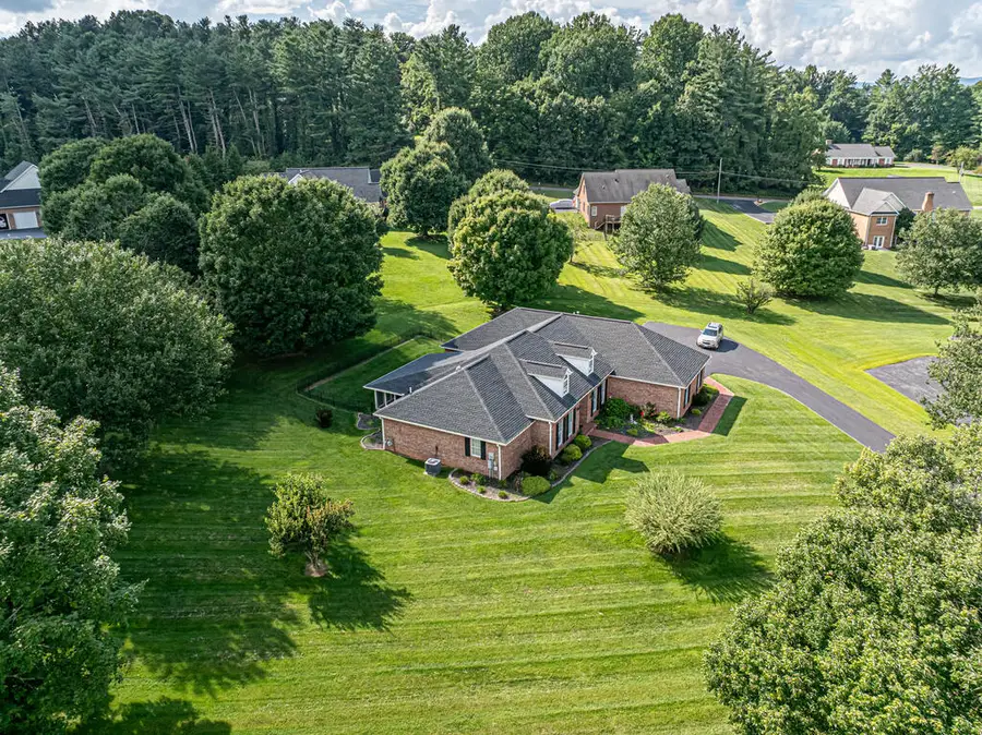 20958 Chatham Court, Abingdon, VA 24210 - #3