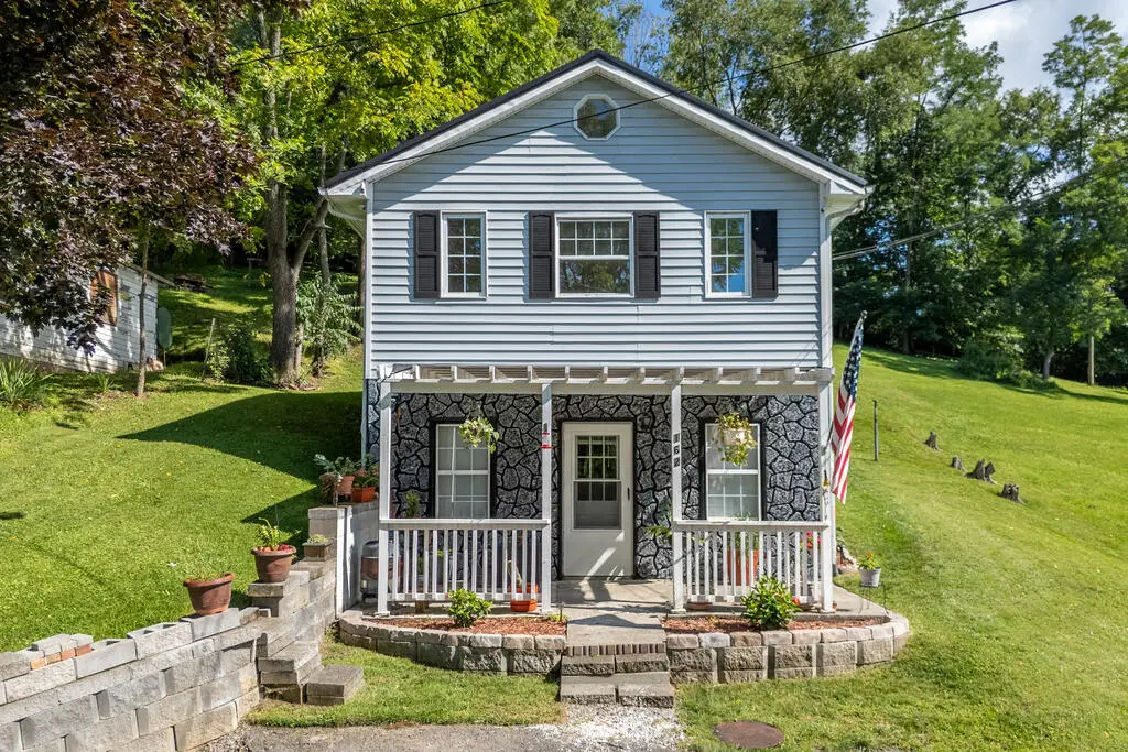 162 Orchard St, North Tazewell, VA 24630 - #1