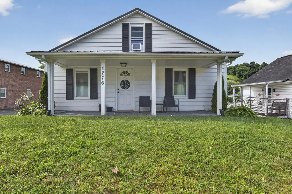 4276 Baptist Valley Road, Cedar Bluff, VA 24609 - #1