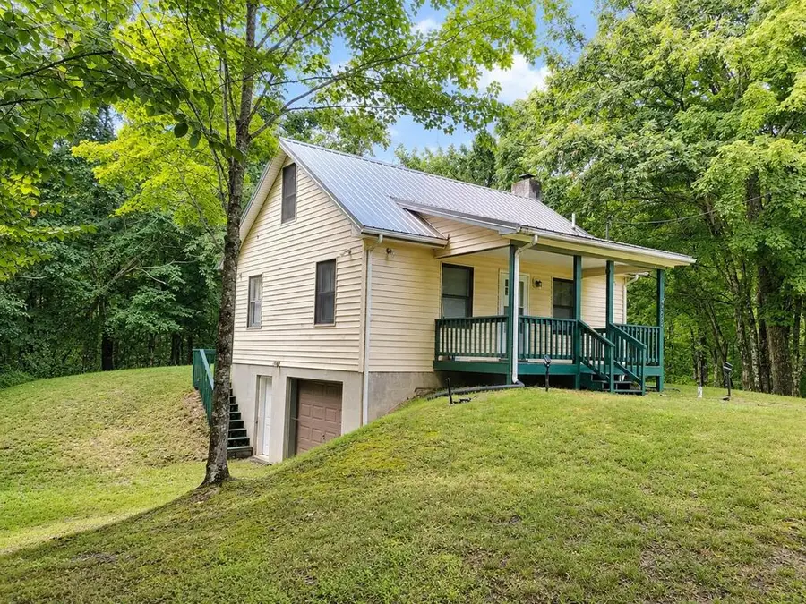 3717 Grassy Creek Rd, Mouth Of Wilson, VA 24363 - #3