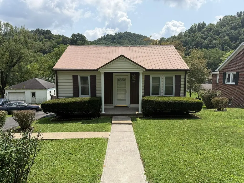 886 Indian Creek Road, Cedar Bluff, VA 24609 - #1