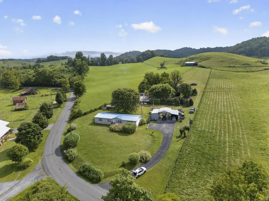 16557 Mill Creek Rd, Chilhowie, VA 24319 - #2