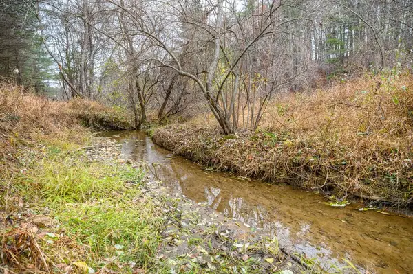 3150 Stonewall Rd NE, Pilot, VA 24138