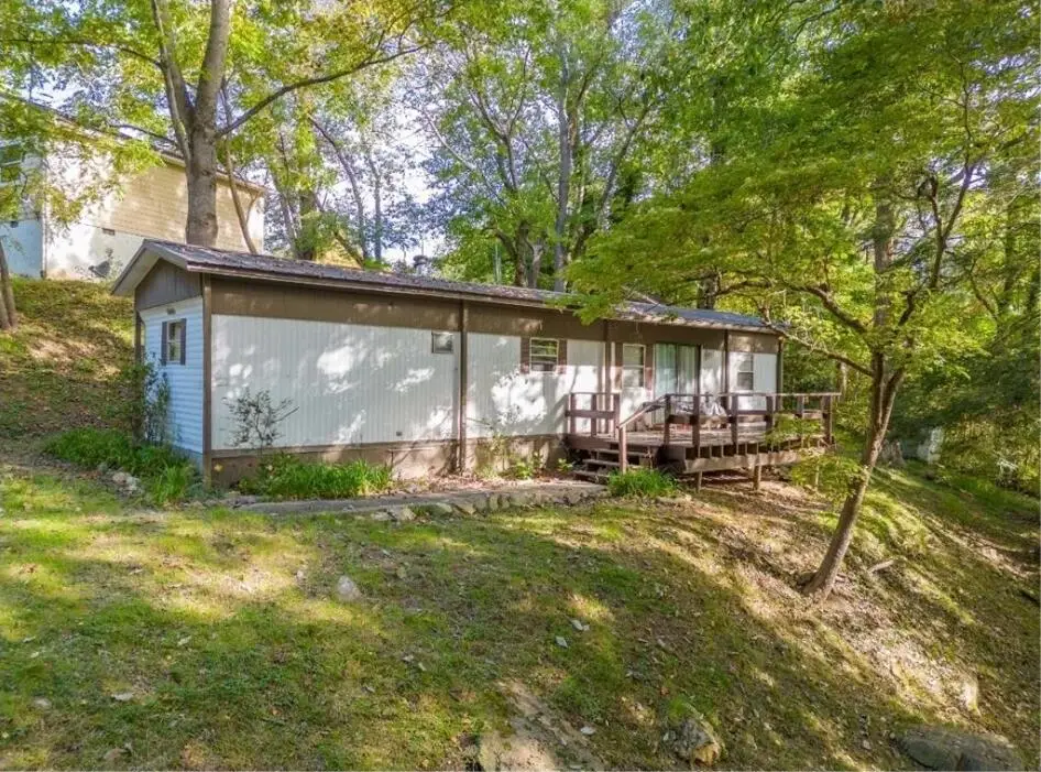 135 York Street, Marion, VA 24354 - #1