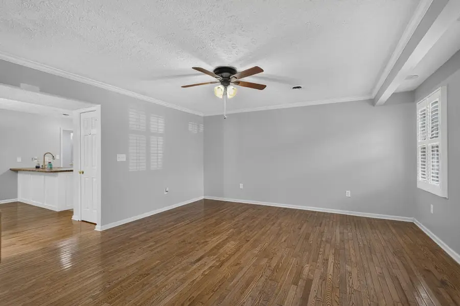 806 Crosscreek Dr, Abingdon, VA 24210 - #3