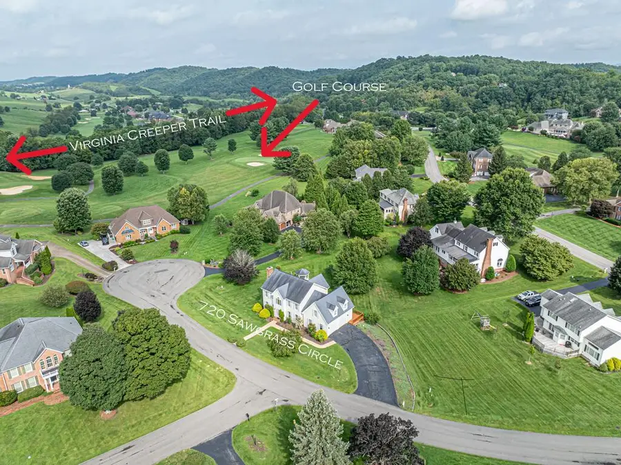 920 SAWGRASS CIR, Abingdon, VA 24211-3812 - #3